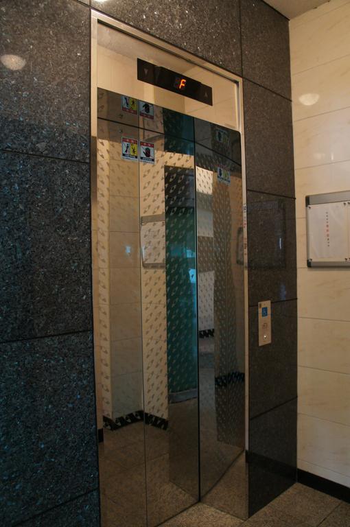 Denis'S House Hotel Seoul Exterior photo